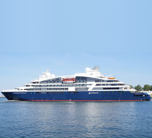 Ponant Le Dumont d’Urville in Mauritius